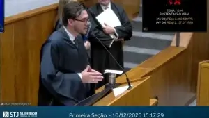 Tema 1294 do STJ trata da prescrição intercorrente em processos administrativos estaduais e municipais